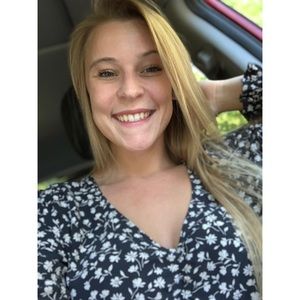 Meet your Posher, Colleen